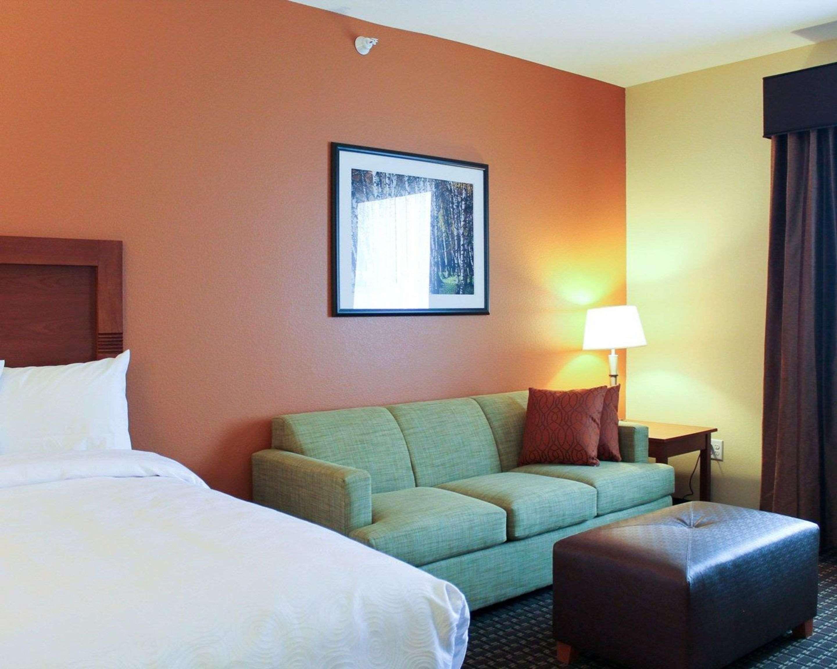 Mainstay Suites Tioga Екстериор снимка