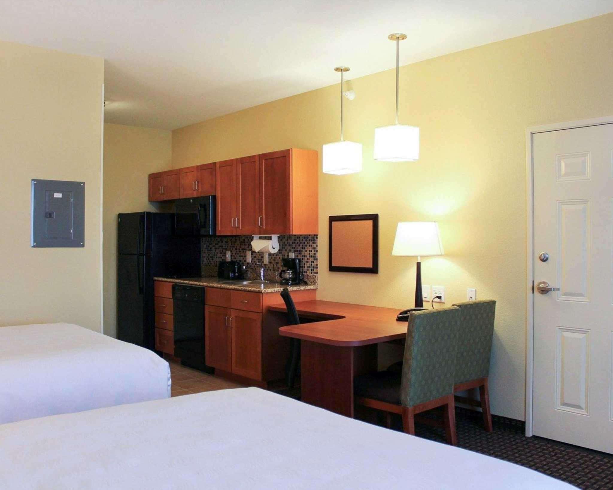 Mainstay Suites Tioga Екстериор снимка